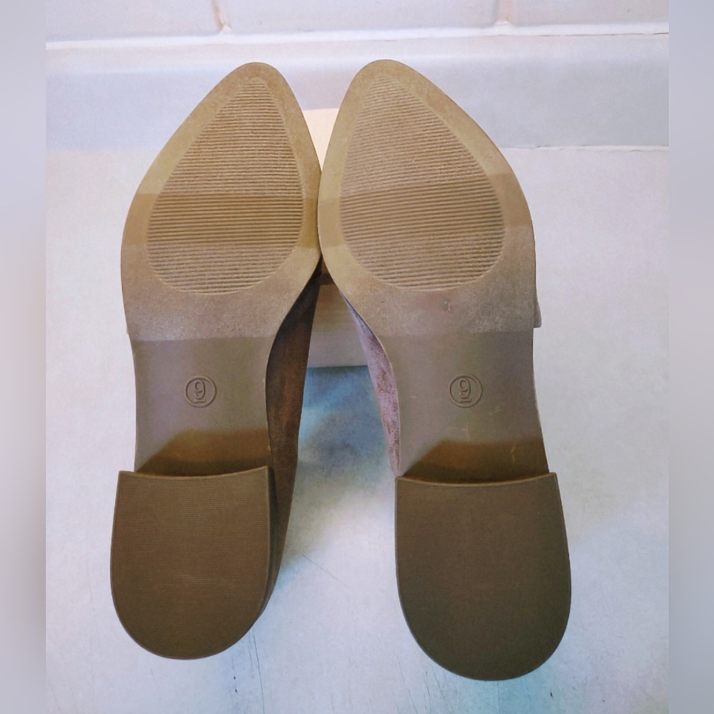 Universal Thread Tan Mules - image 6
